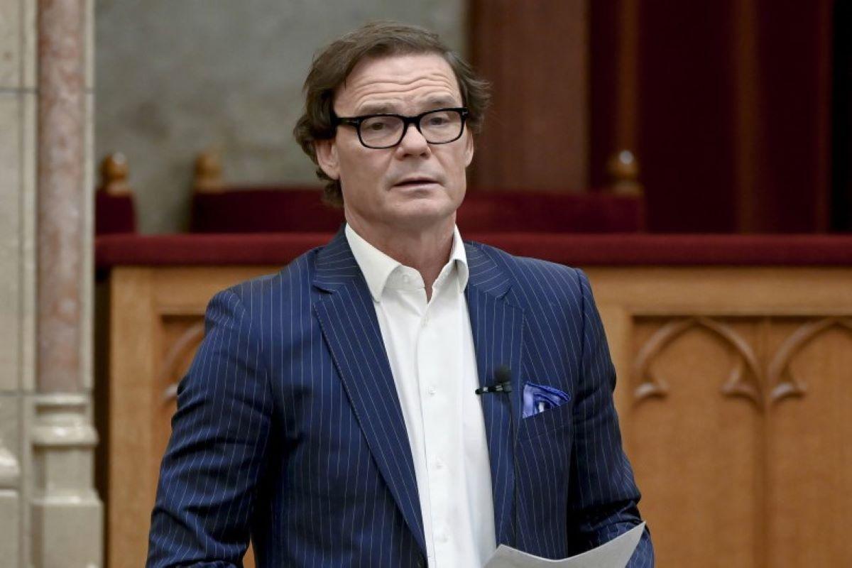 Bánki Erik: ha nem javul a gazdaság teljesítménye, bizonytalan a Fidesz választási győzelme