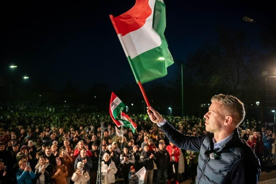 Magyar Péter szerint Orbán ráküldi a Tisza Pártra a NAV-ot, az ÁSZ-t és a rendőrséget is