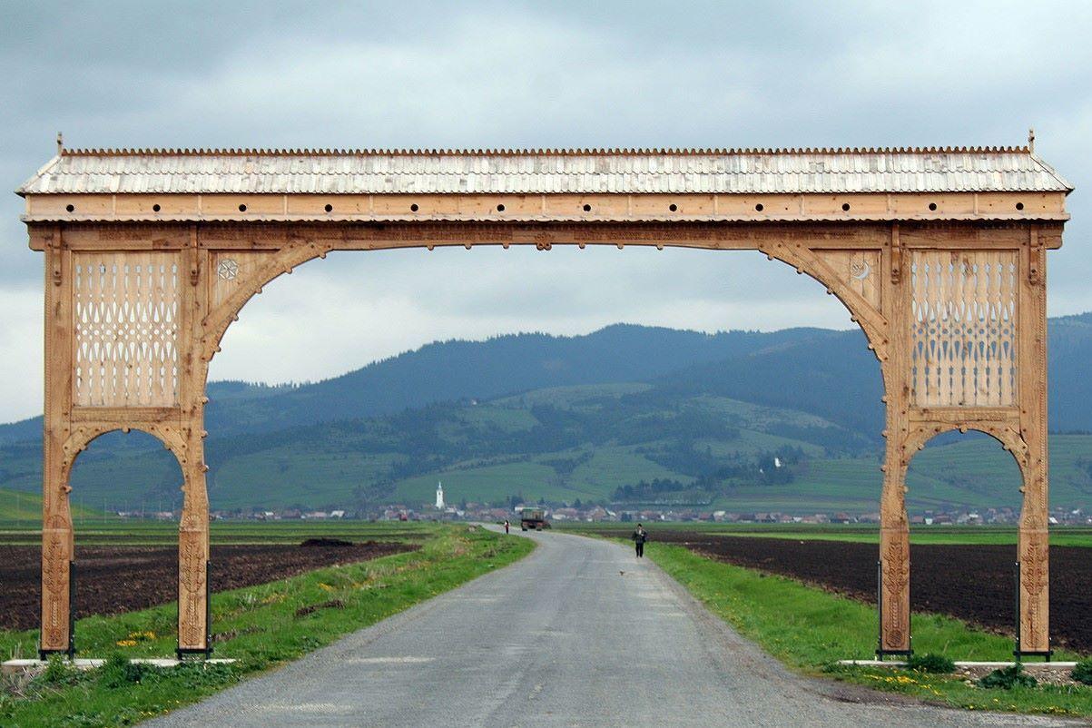 Magyar közpénzből magánvagyon: geopolitikai térfoglalás Erdélyben