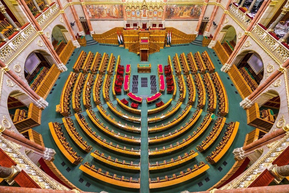 A demokratikus viszonyok garanciája nem a kétharmad megakadályozása 