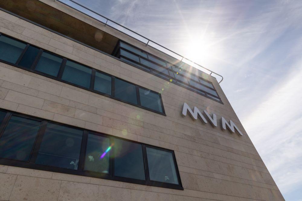 Országos tüntetéssorozat kezdődik az elszálló rezsiszámlák miatt