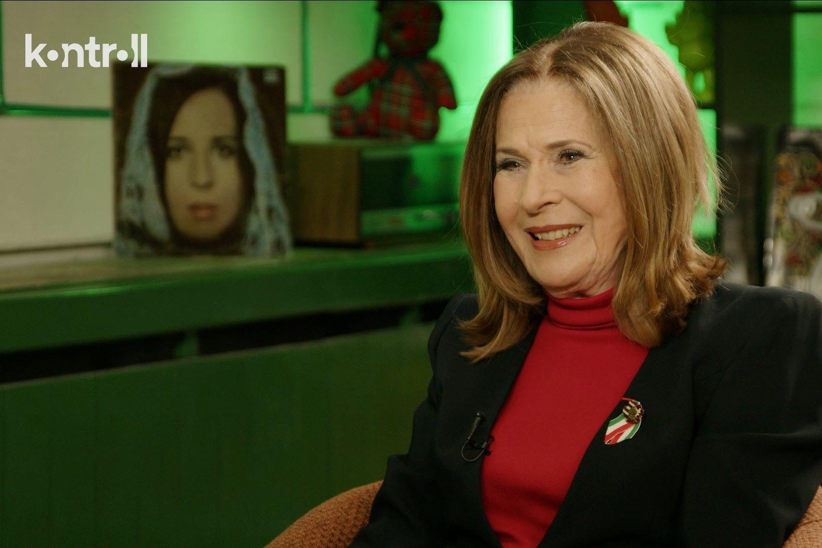 Koncz Zsuzsa: Nem lennék játéka semmiféle szélnek // KÉRI KÉRDI