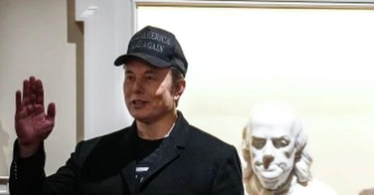 Trump komolytalannak nevezte Musk új pártját