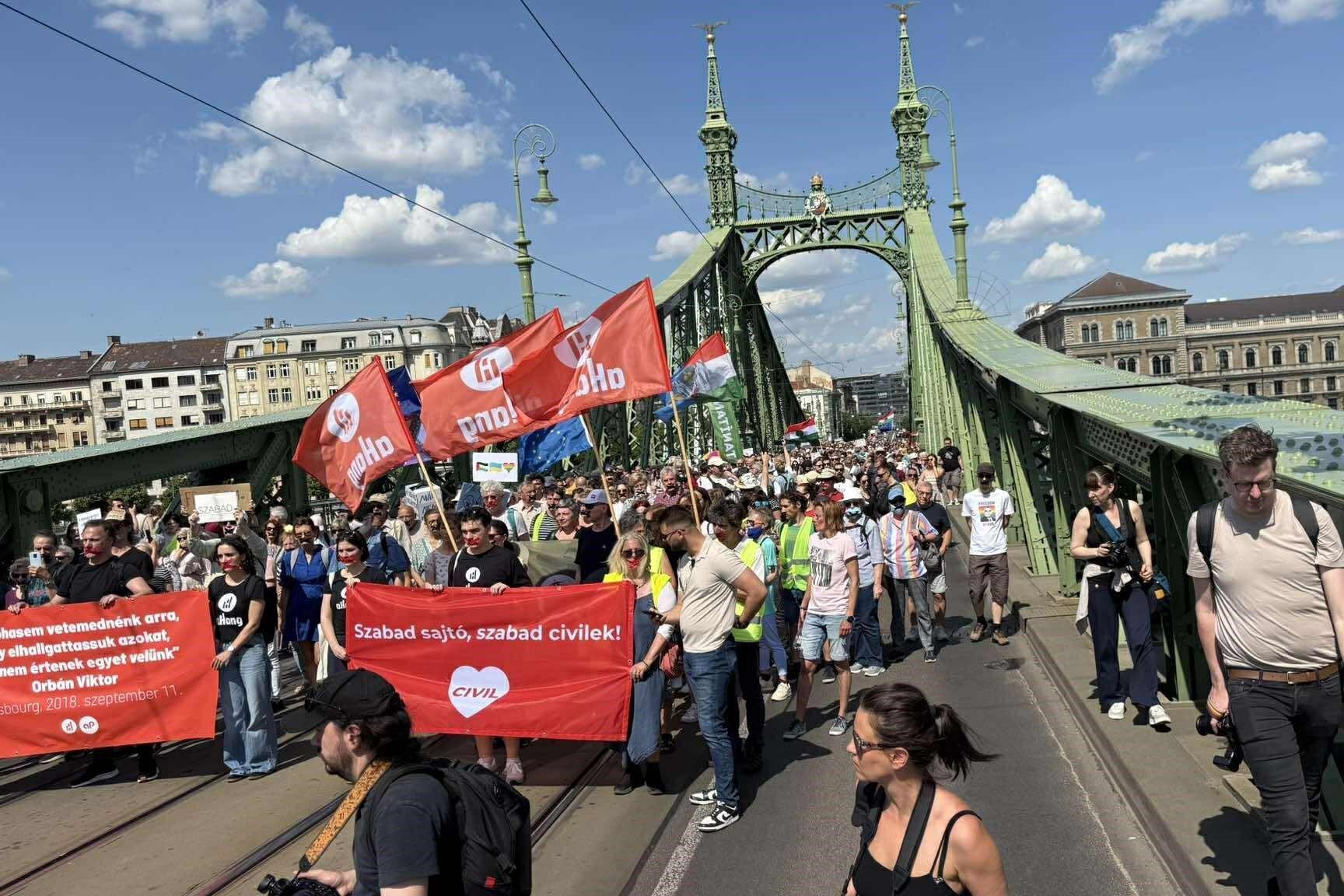 Tüntetések és szócsaták a Kontroll élő közvetítéseiben – ezek voltak az elmúlt hét legizgalmasabb belpolitikai eseményei 