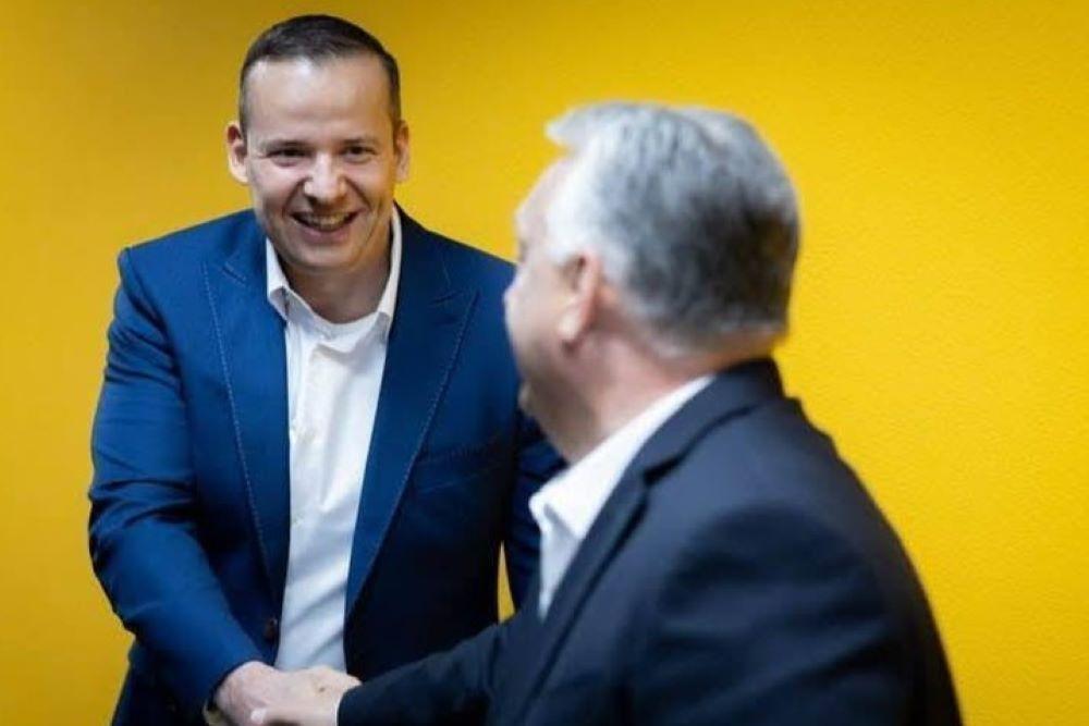 Ki akar királybuktató Mi Hazánkot? 