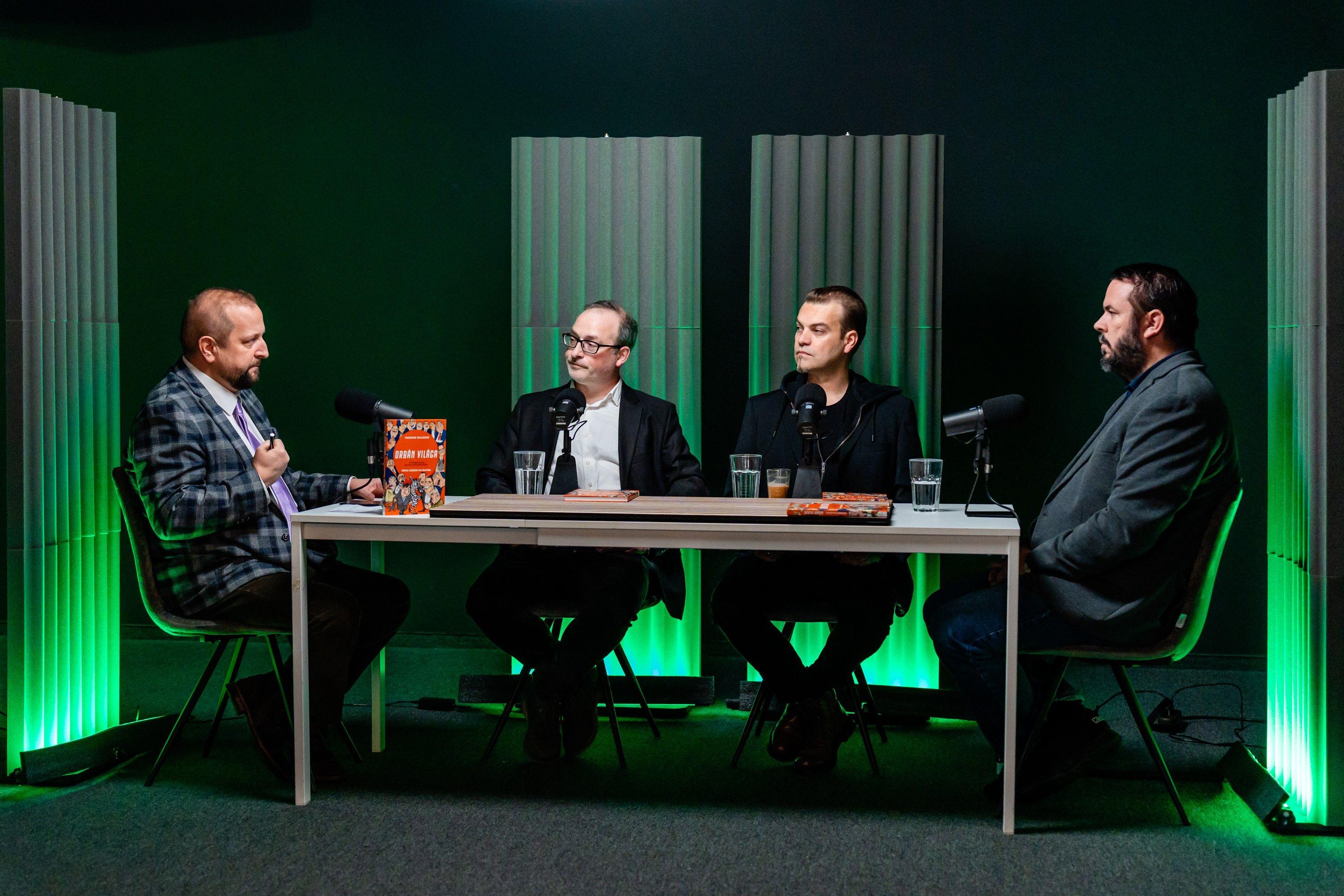 Szabadsajtó Klub:  Ruszki ügynökök Orbán sajtótájékoztatóján