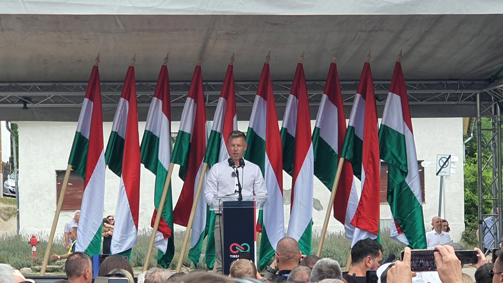 Programot hirdetett az államalapítás ünnepén Magyar Péter