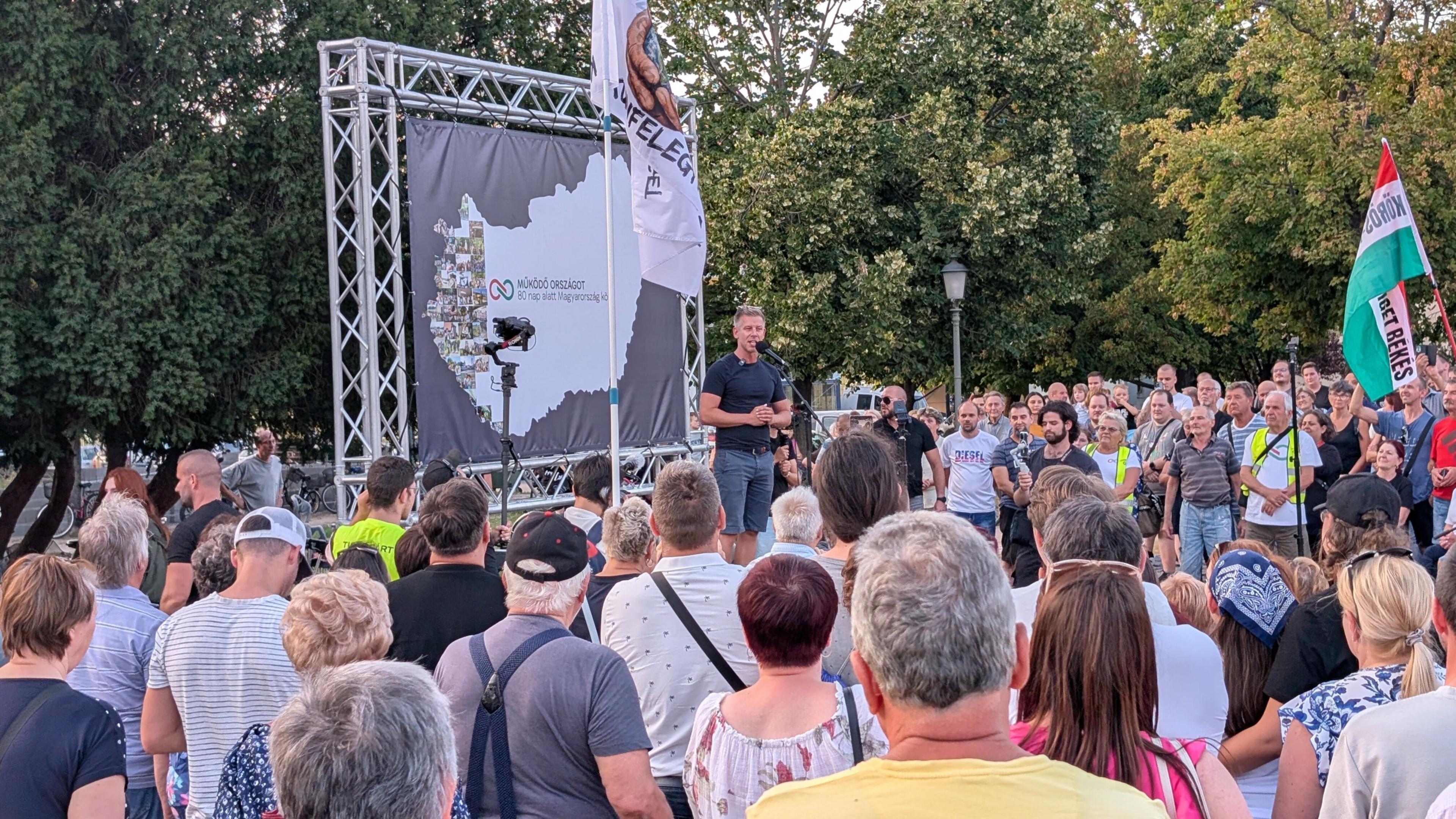 Megvan, mire irányítaná át a kormányzati propagandaköltéseket Magyar Péter