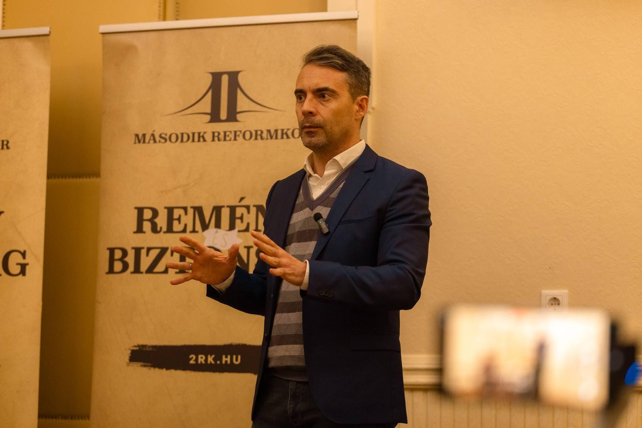 Vona Gábor pártja sem indul a választáson