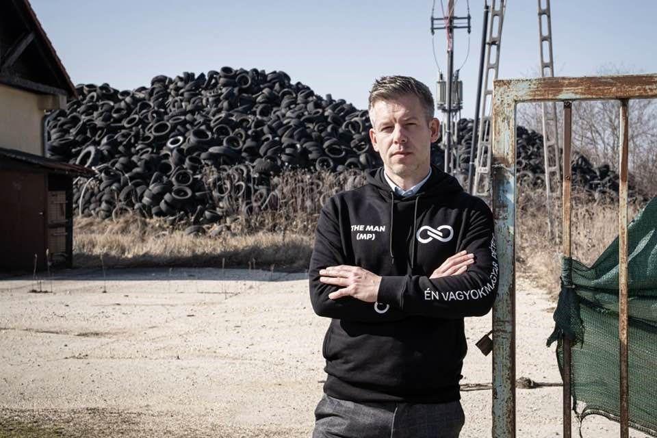 Magyar Péter szerint a Fidesz a hulladékmaffia oldalára állt
