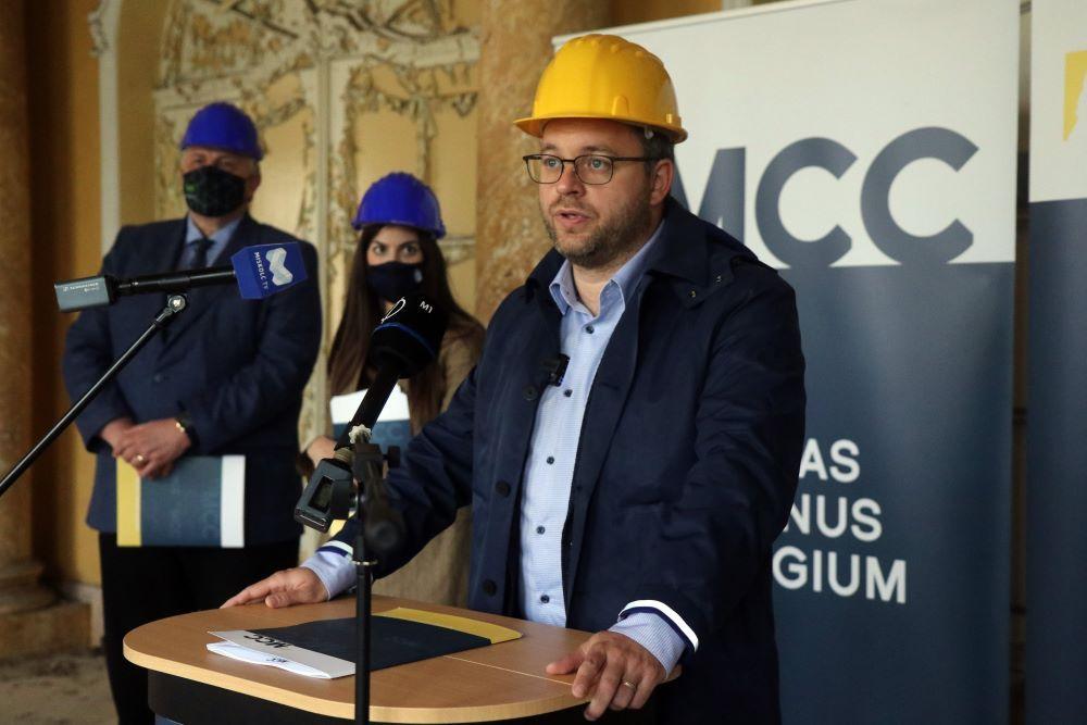 24 milliárdért újítják fel az Orbán Balázs által vezetett fideszes janicsárképző miskolci ingatlanát