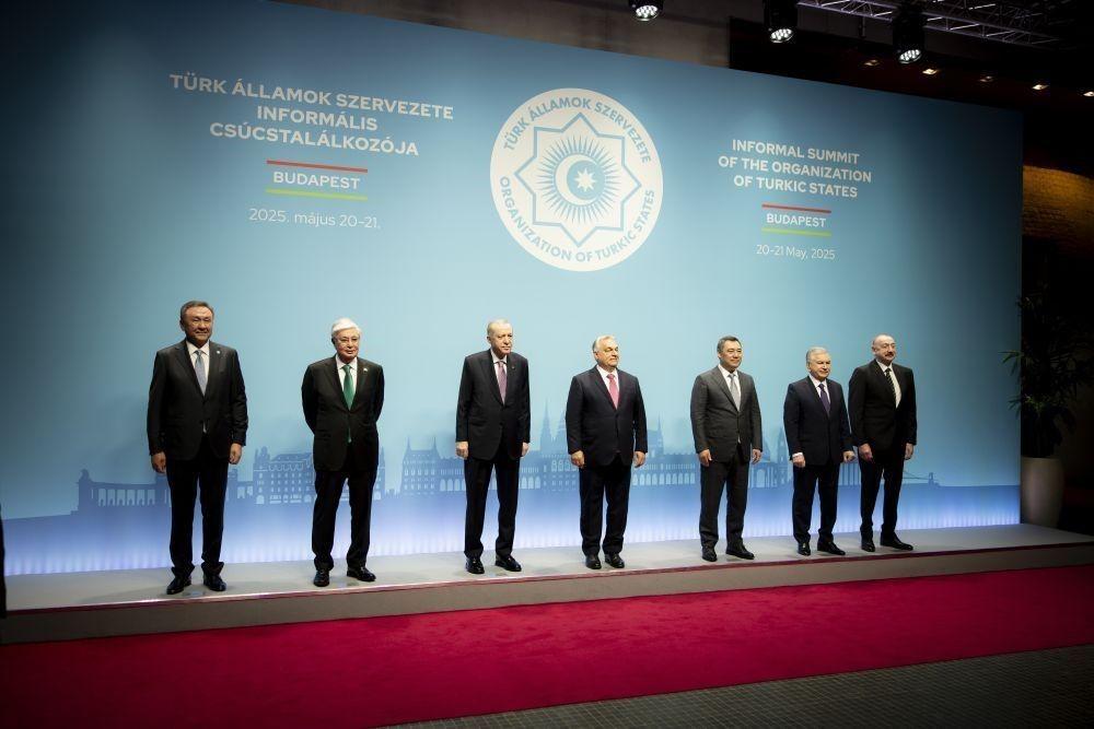 Orbán mentális nyugalmát az azeri gáz- és olajmezők garantálják