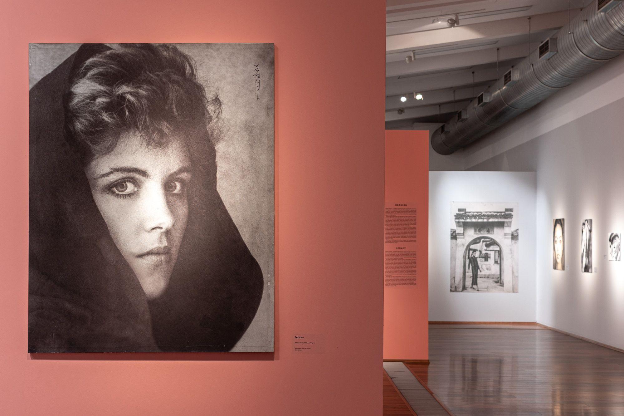  Fény, Élet és Örökség: Szipál Márton kiállítása címszavakban