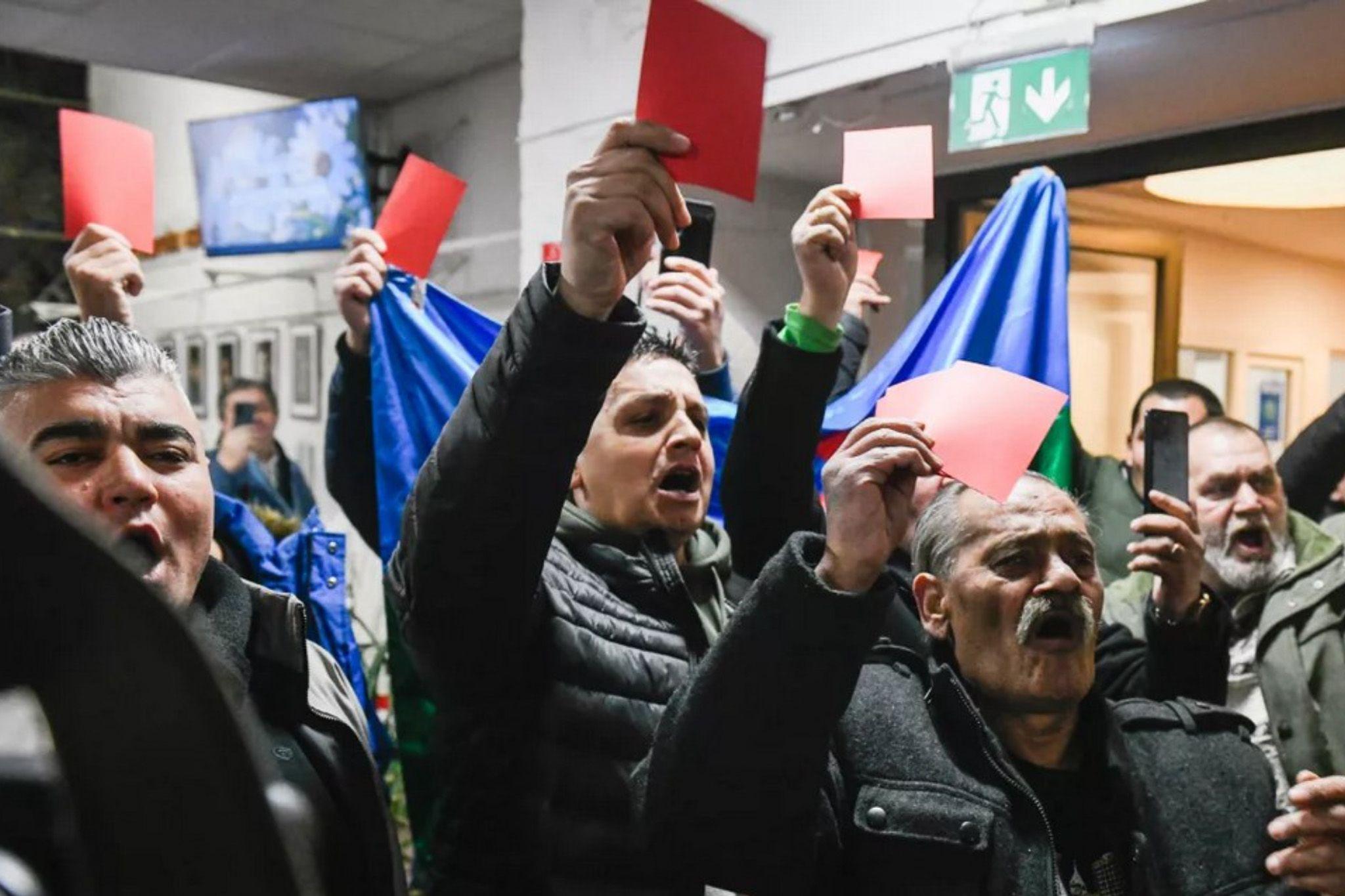 Egymásnak ellentmondó verziók a gyöngyösi roma tiltakozás ügyében