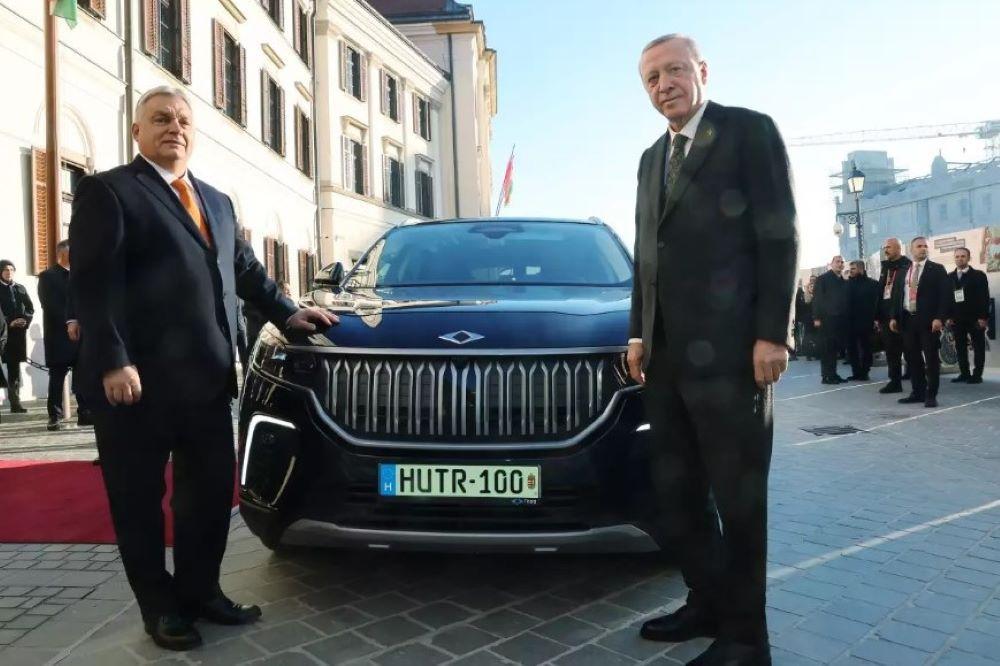 Újabb ellenzéki politikusokat küldött rács mögé Orbán török barátja