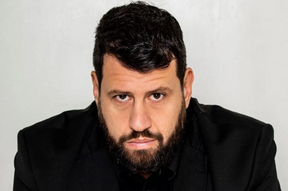 Tüntetést szervez Puzsér Róbert a Parlament elé jövő keddre