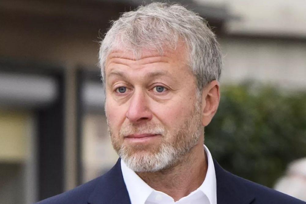 Abramovics milliárdjaival segítenék Ukrajnát a britek, de ez nem lesz egyszerű művelet 