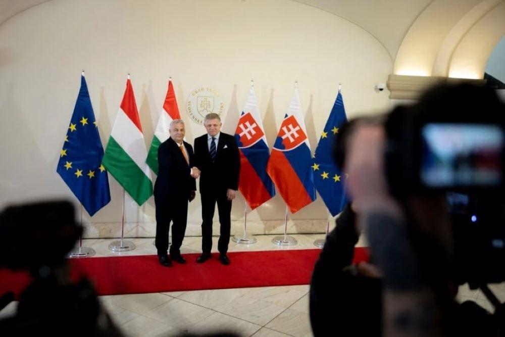 Ficónak köszönhetően Orbán nem marad magányos harcos Brüsszelben