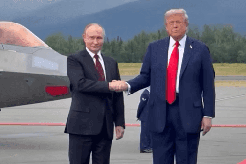 Donald Trump politikája az orosz háborús gépezetet tüzelheti
