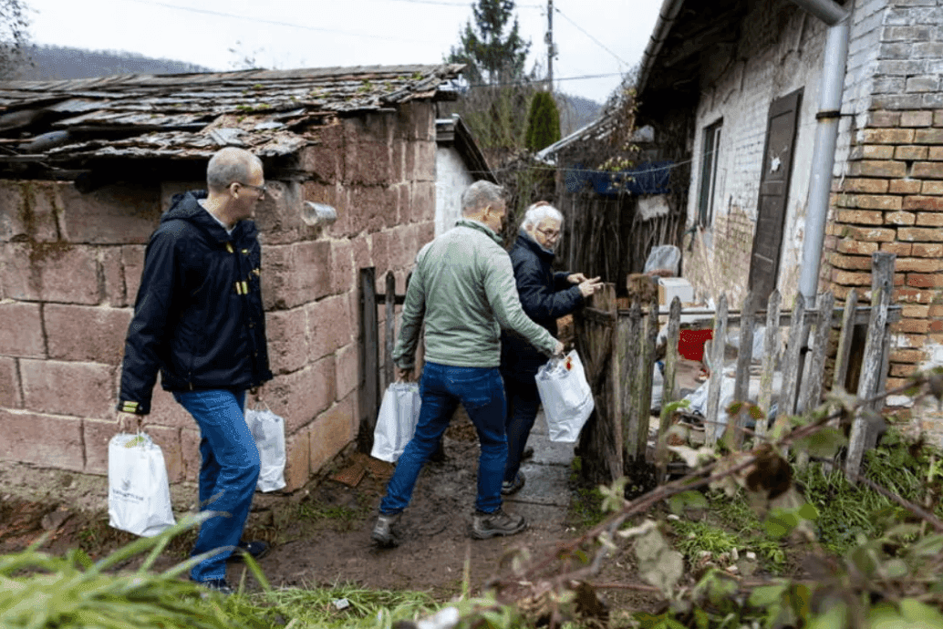 Lesújtó adatok: csak a görögök és a bolgárok keresnek rosszabbul a magyaroknál az egész EU-ban