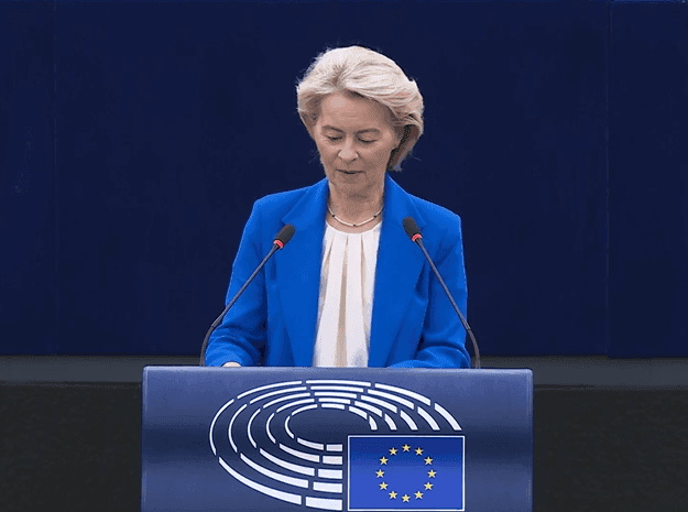 Elbukott az újabb bizalmatlansági szavazás: összecsapott a TISZA és a Fidesz Brüsszelben