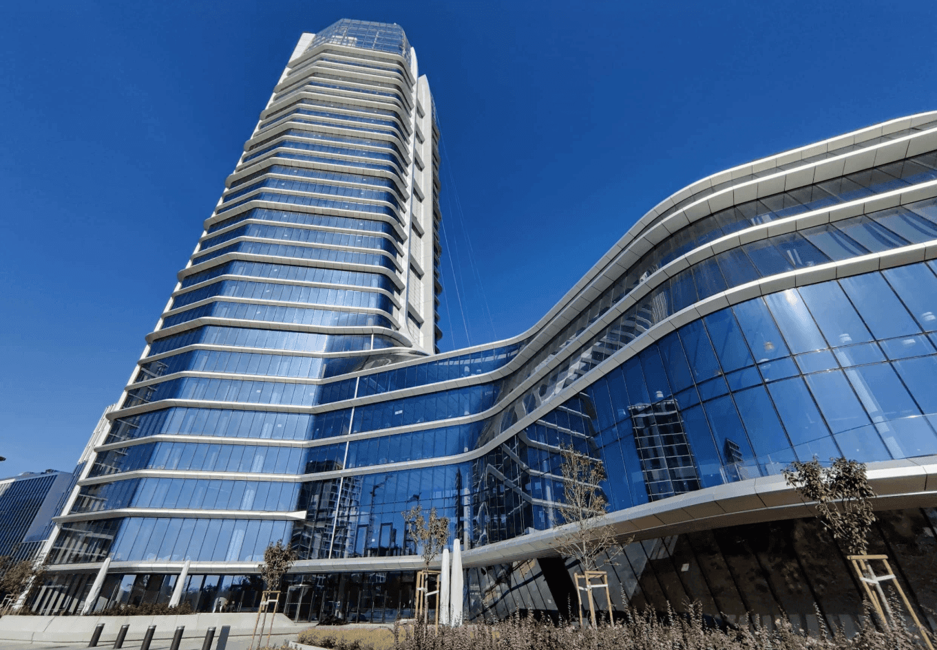 200 milliárdos túlárazással vett irodaházakat az állam Tiborcz István üzlettársától