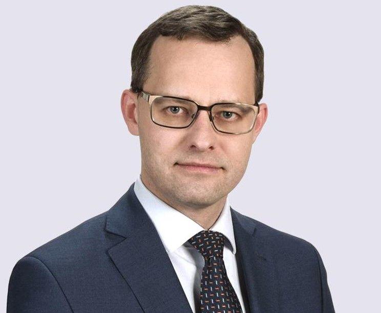 Megtalálták a hazájában korrupció miatt körözött lengyel politikus budapesti rejtekhelyét