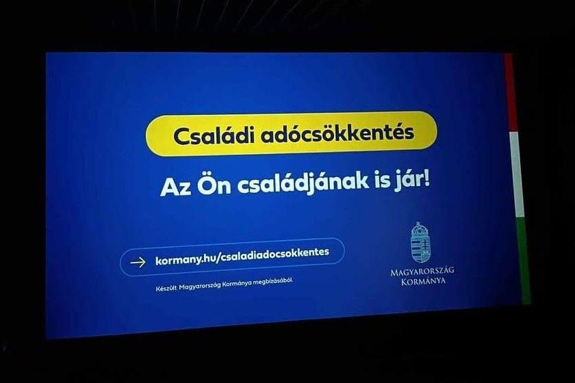 Már a gyerekfilmek előtt is megy a kormánypropaganda a mozikban