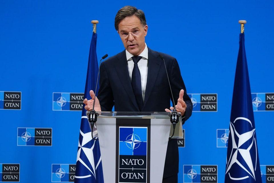 Propaganda helyett a honvédelemre kell majd a legtöbbet költenie a magyar kormánynak