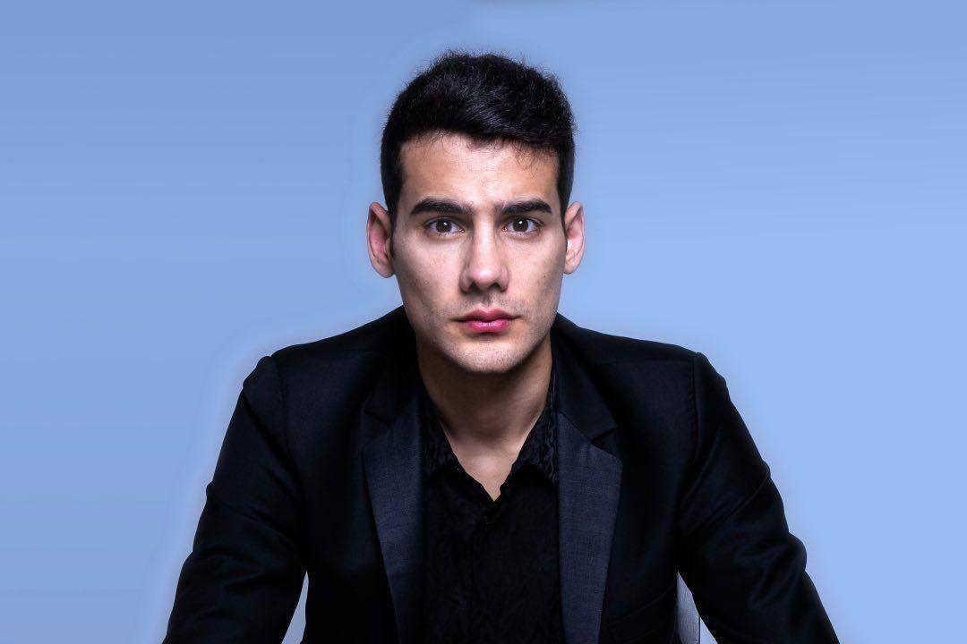 Már ukrán zavargókkal is riogatna a kormány, de ez a sztori több sebből vérzik