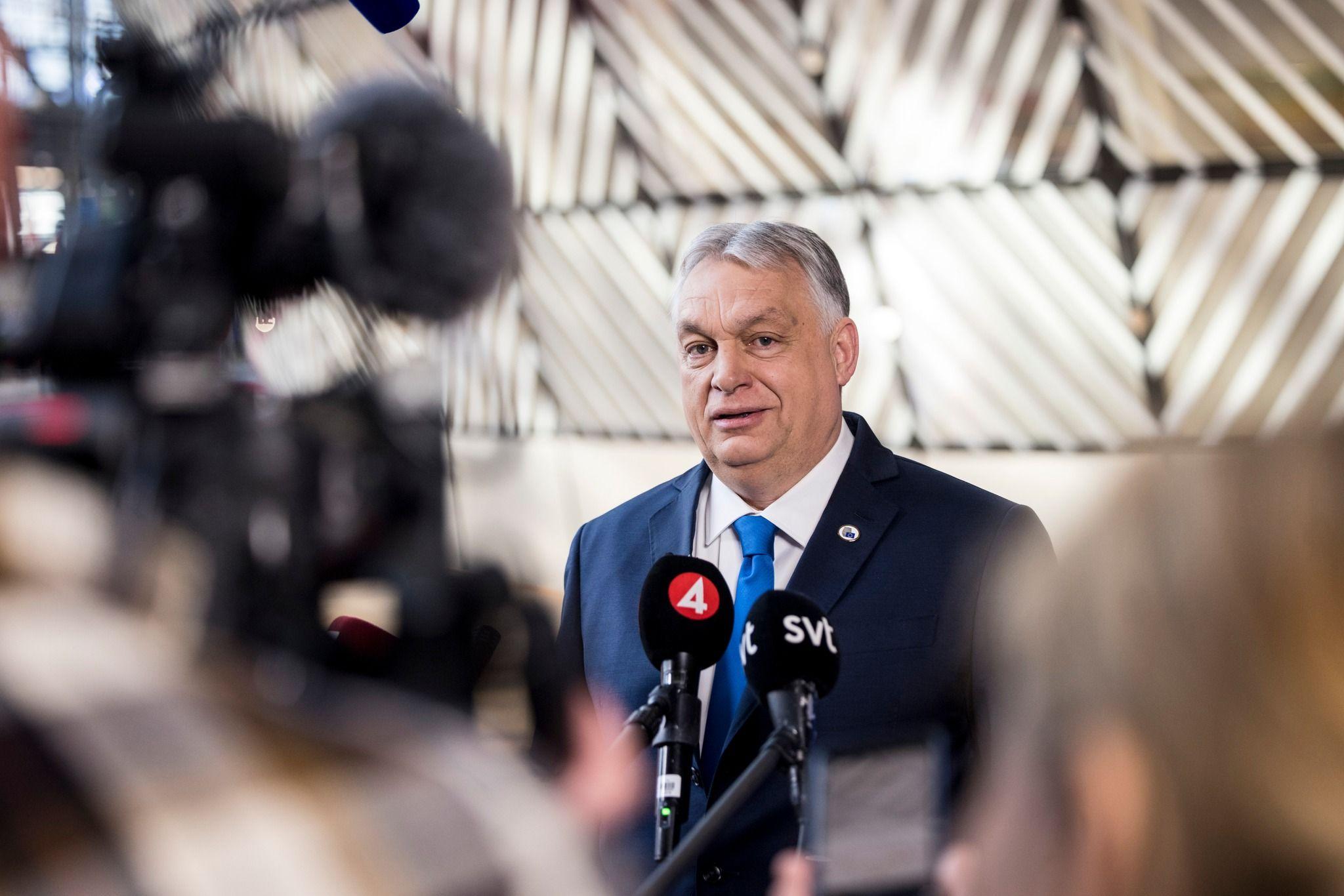 Elfogyott az EU türelme, Orbán a tűzzel játszik