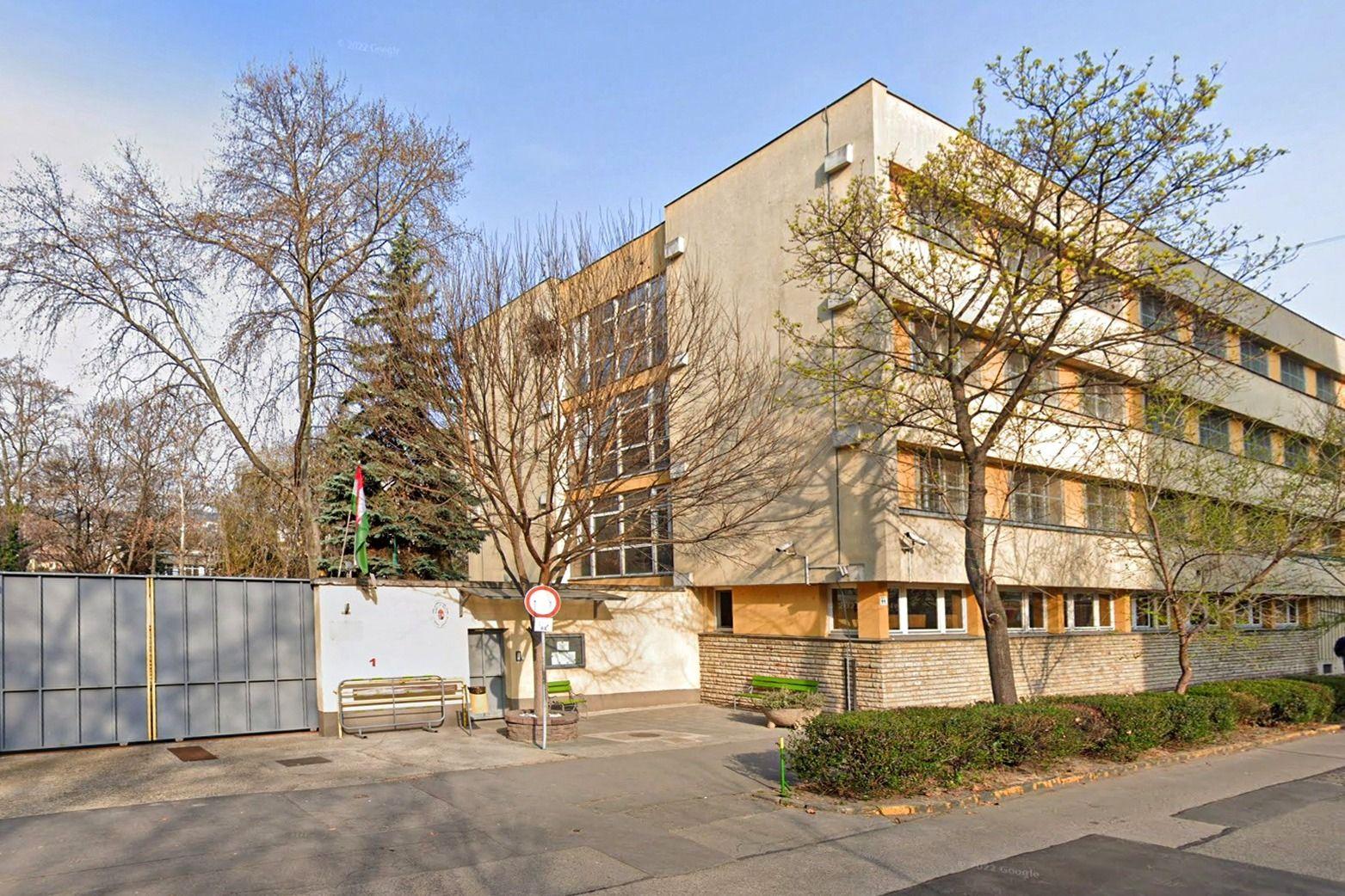 „Te nyomsz el, vagy téged nyomnak el” – Egy volt növendék részletes vallomása a Szőlő utcai javítóintézetről