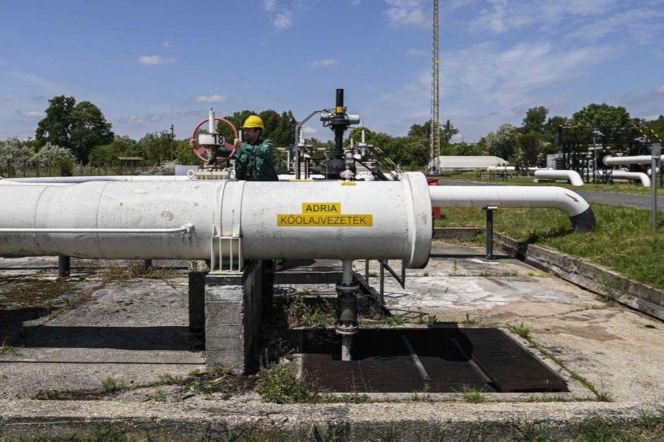 Olcsóbban jöhetne az olaj Horvátországból, mint a Barátság-vezetéken