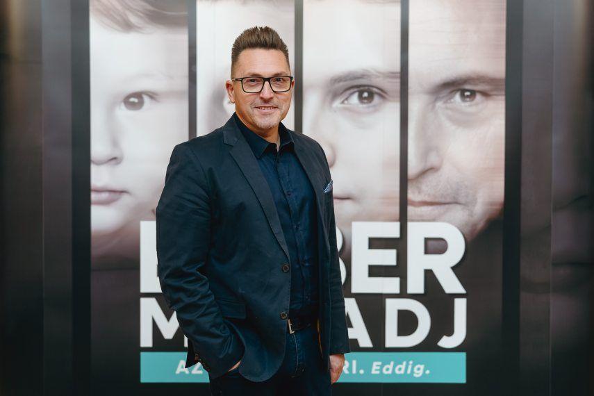 Ákos szerint indokolt, hogy 300 milliós portréfilmet készítettek róla