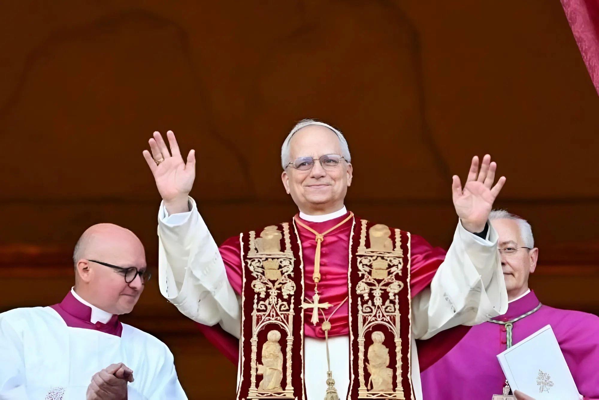 XIV. Leó néven az amerikai Robert Francis Prevost az új pápa