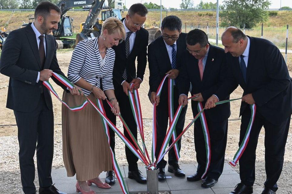 Vizsgálat indult a szegedi BYD-beruházás ügyében az Európai Parlamentben