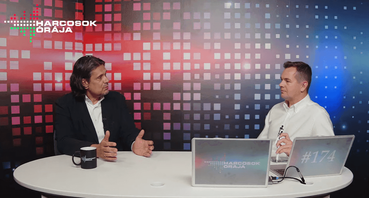 A Békemenetre hangolódás jegyében „gennyesezett” és „hulladékozott” Deutsch Tamás 