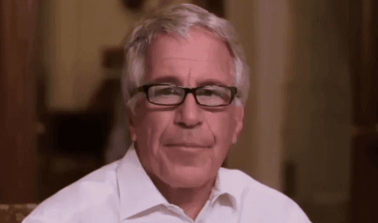 Hidvéghi Balázs szerint "Zs-kategóriás összeesküvés-elmélet", hogy a Fidesznek bármi köze van Epsteinhez