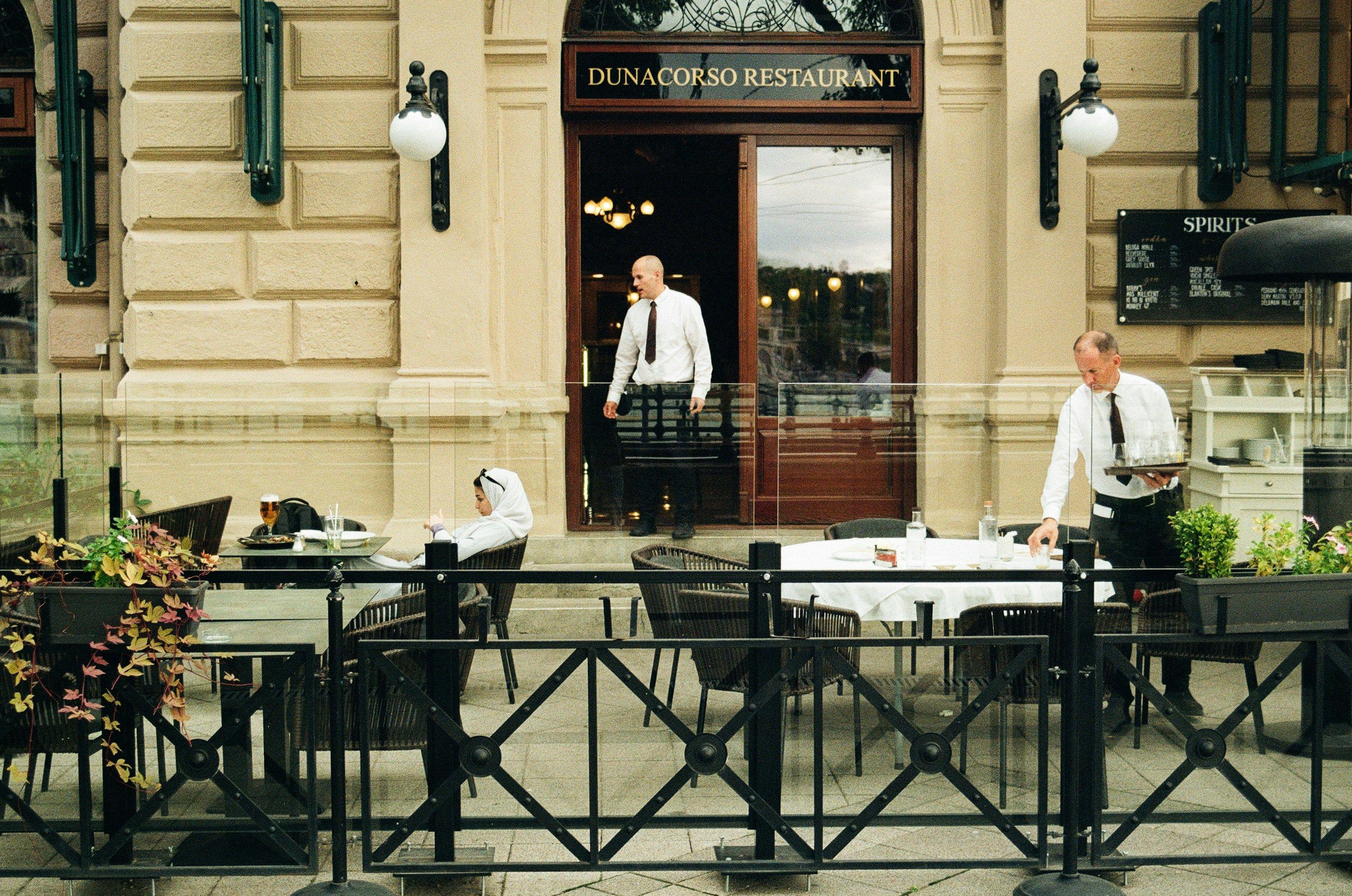 Túlélési üzemmódban a vendéglátás – célzott állami mentőöv jöhet