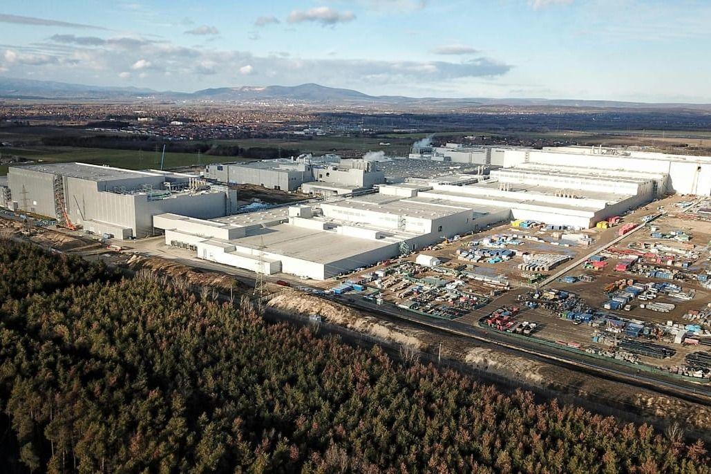 Belső dokumentum szerint a Samsung a kormánytól várta az Átlátszó korlátozását