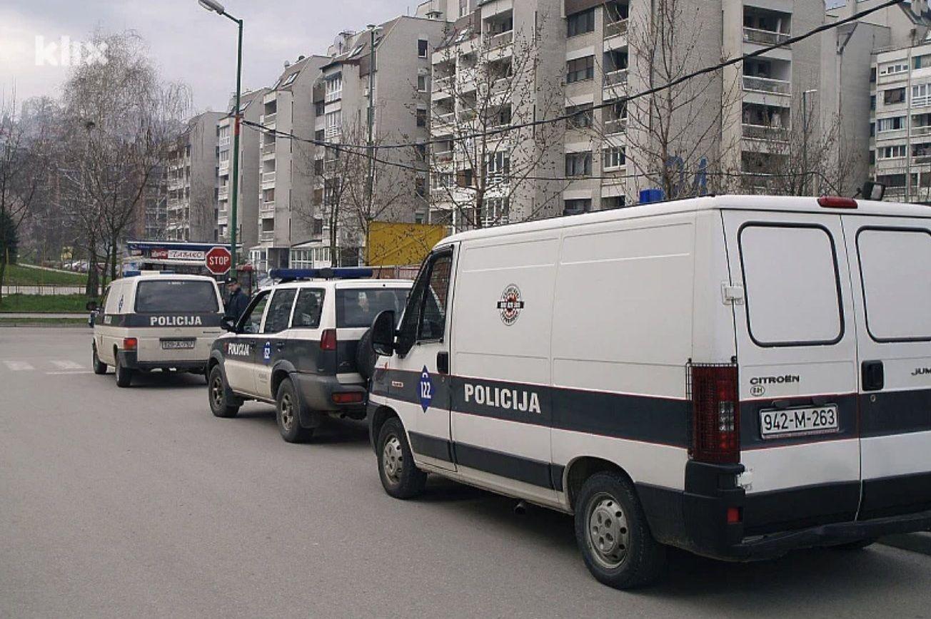 Egykori magyar titkosszolgát állítottak elő Boszniában, de már itthon van