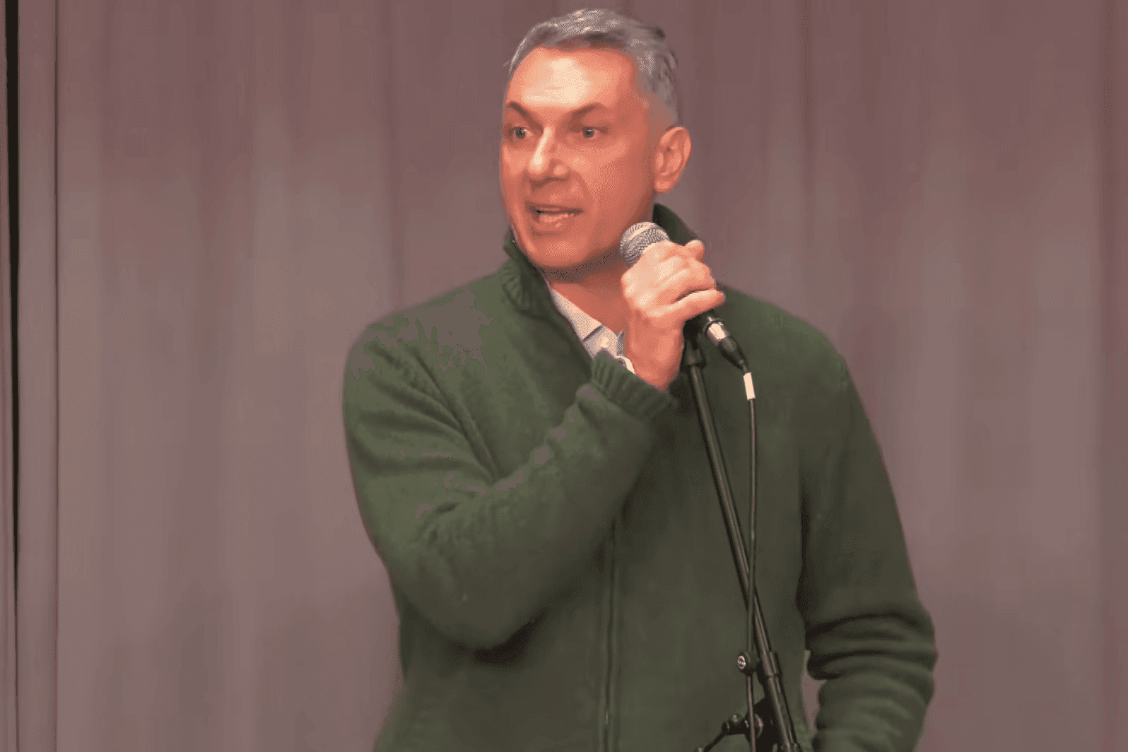 Lázár János rendőrségi jelentésekből tudja, kik tiltakoztak a gyöngyösi fórumon