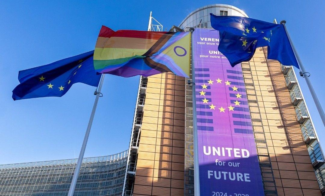 Az uniós tagállamoknak el kell ismerniük az azonos neműek másik tagállamban kötött házasságát