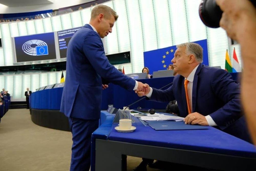 A külföldi sajtó már arról cikkezik, hogy meddig megy el Orbán, ha veszít a választásokon 