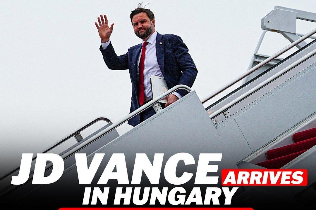 Fiala János: Miért fogadjuk papucsban az amerikai alelnököt?