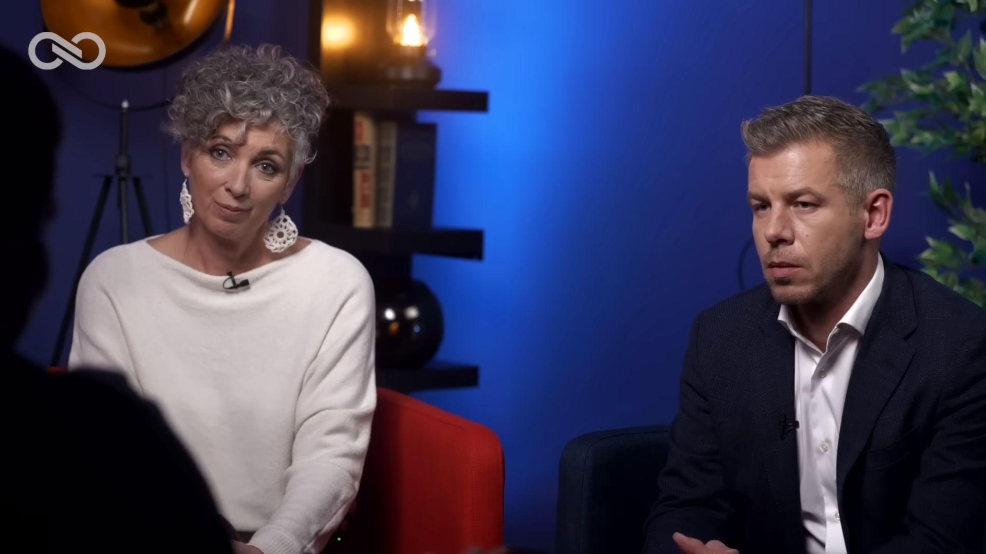 Egy csellengő fiú történetét mutatta be Magyar Péter