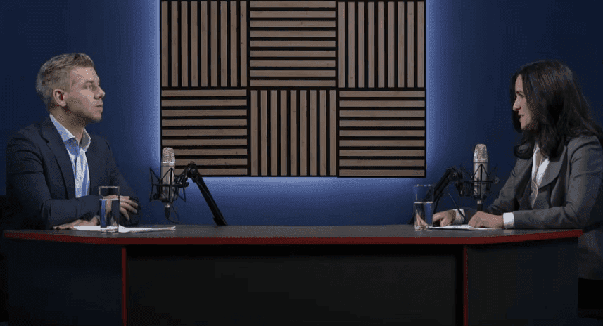 Bemutatkozott a Tisza Párt külügyi vezetője, a Fidesz ismét beígérte a rezsistoppot - Ezek voltak a hét legjobb témái 