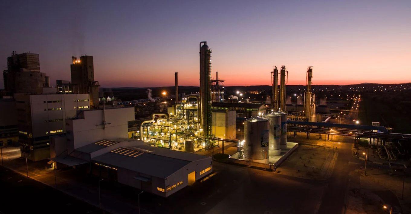 Újra rászállt Bige László cégére a GVH