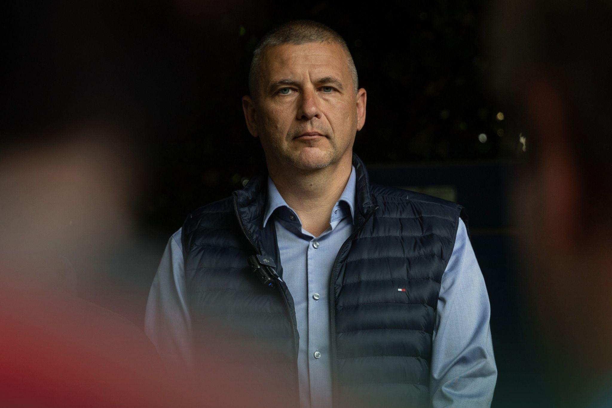 A kormány végleg elvenné Ruszin-Szendi fegyvertartási engedélyét egy új törvényjavaslattal