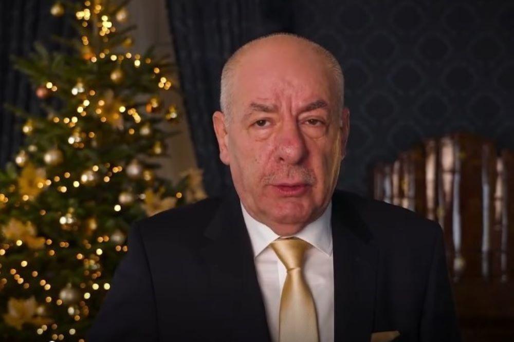 Sulyok Tamás szerint csak a jóra, a szépre és a megbékélésre kellene figyelnünk